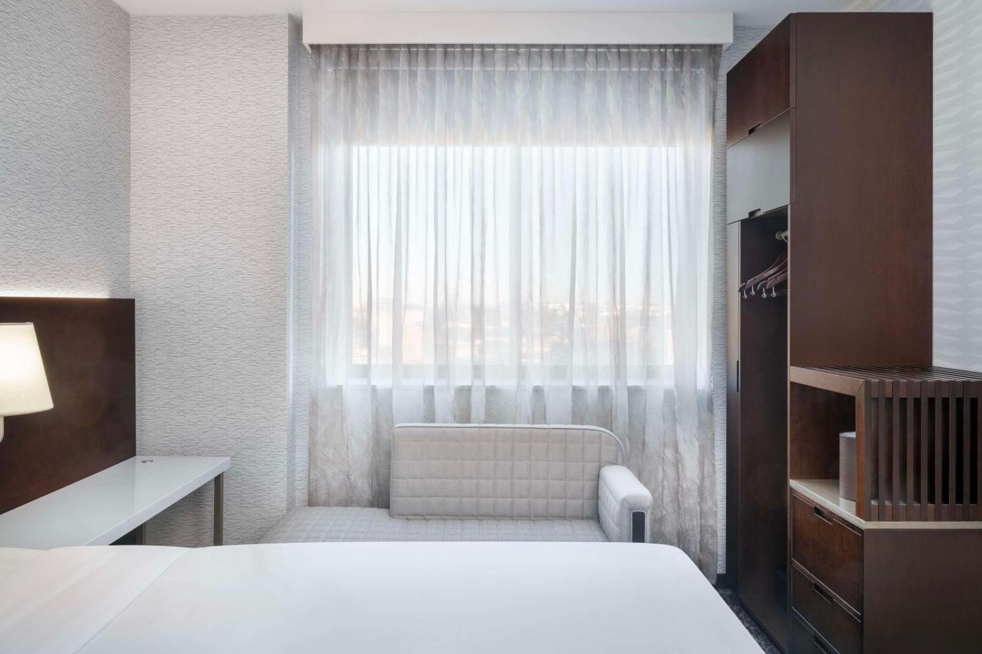 Doubletree By Hilton Long Island City, Ny New York Kültér fotó