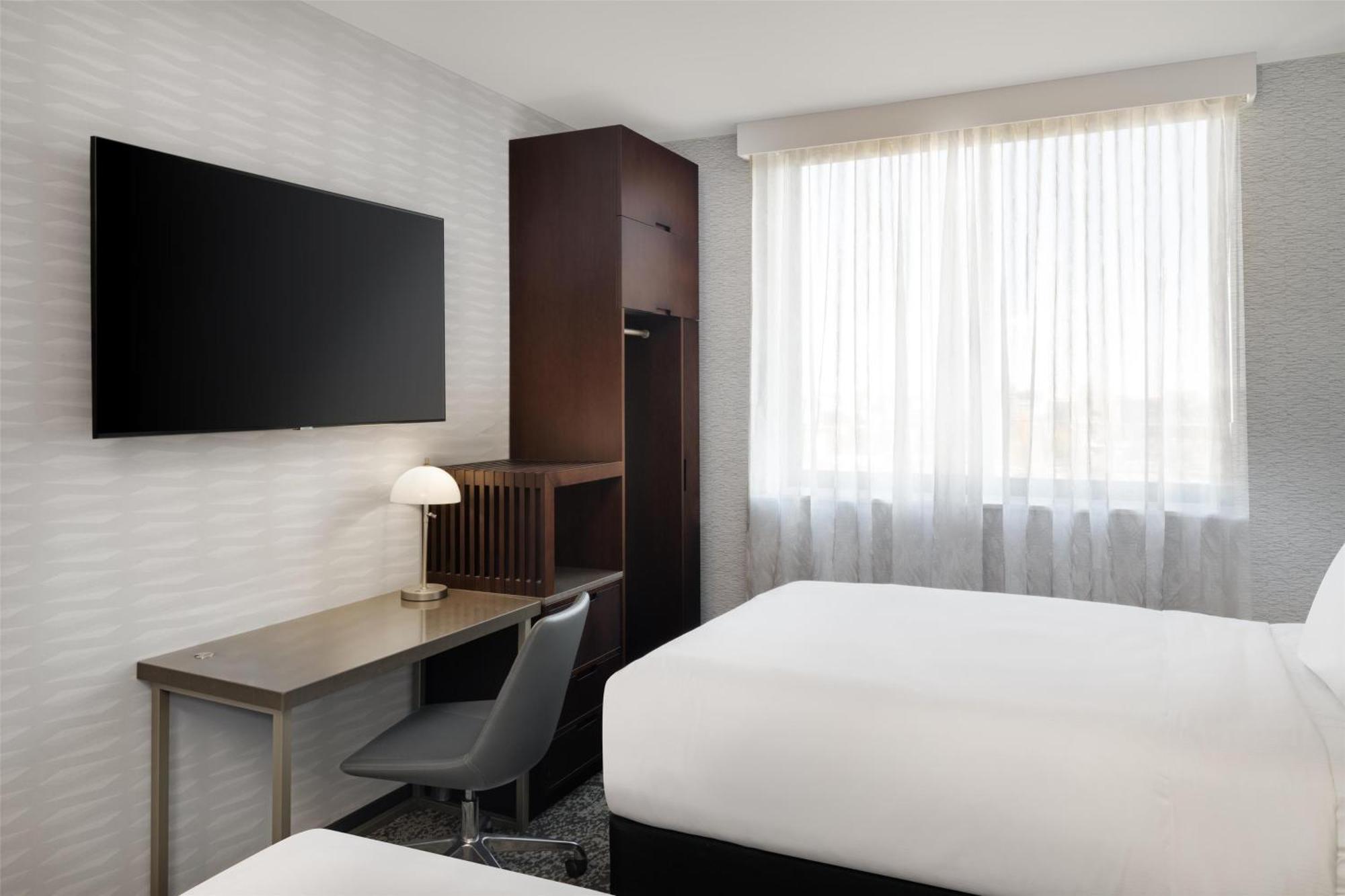Doubletree By Hilton Long Island City, Ny New York Kültér fotó